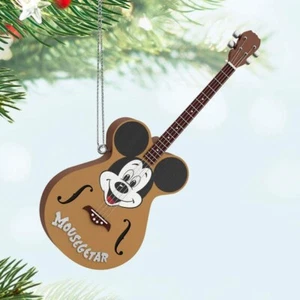 Ornamento musicale Hallmark Disney Topolino Getar 2024 - Foto 1 di 5