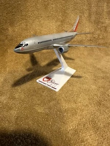 Boeing 737-300 Southwest SILVER ONE 1/200 - Picture 1 of 6
