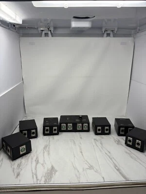 39 switchcraft 3 pin pannel mount 7 boxes - Image 1 of 4