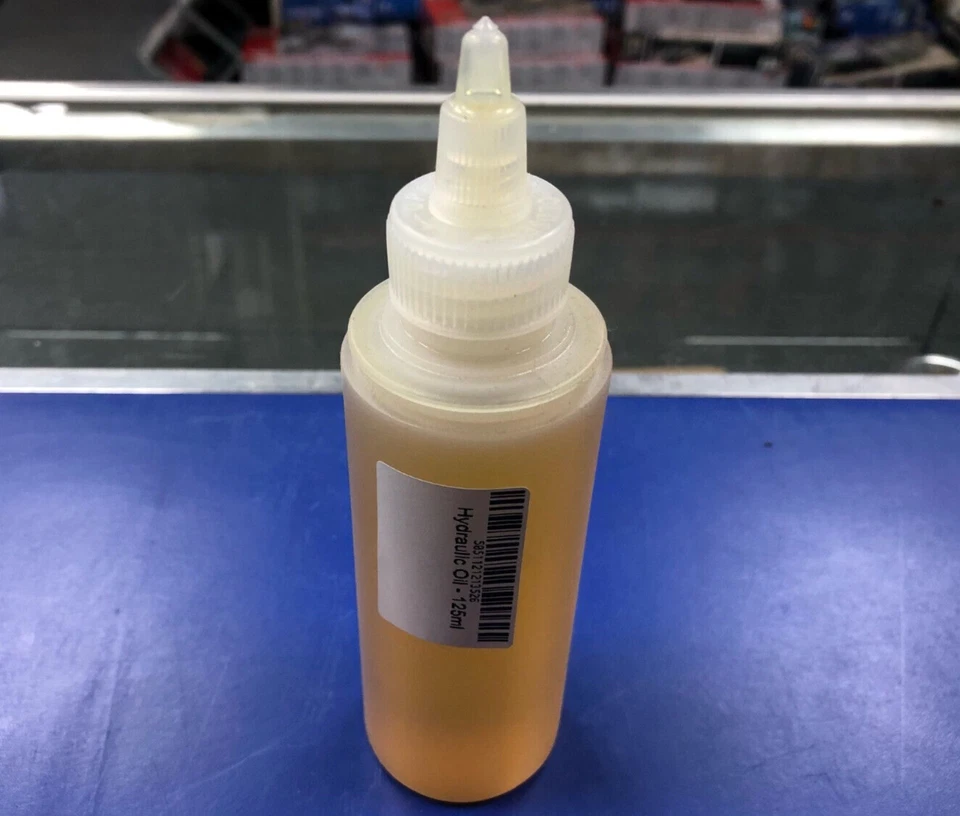 Lesu RC Olio Idraulico Bottiglia 125ml per: RC Escavatori Idraulici Tipper Gru