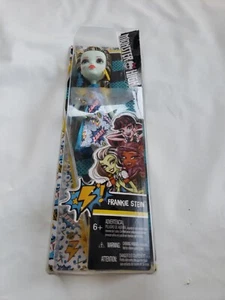 Monster High: FRANKIE STEIN - Daughter of Frankenstein 11" Doll with ZAAAP Dress - Picture 1 of 6