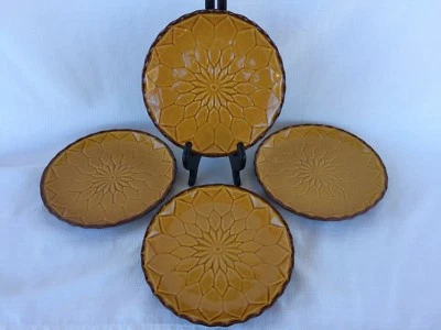 Juego de 4 platos de ensalada Williams Sonoma Soleil SunFlower 8 3/4 pulgadas amarillo/marrón Foto 1 de 4