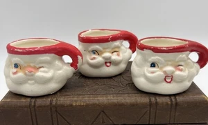Set di 3 mini tazze Babbo Natale ammiccanti occhi azzurri Howard Holt vintage - Foto 1 di 24