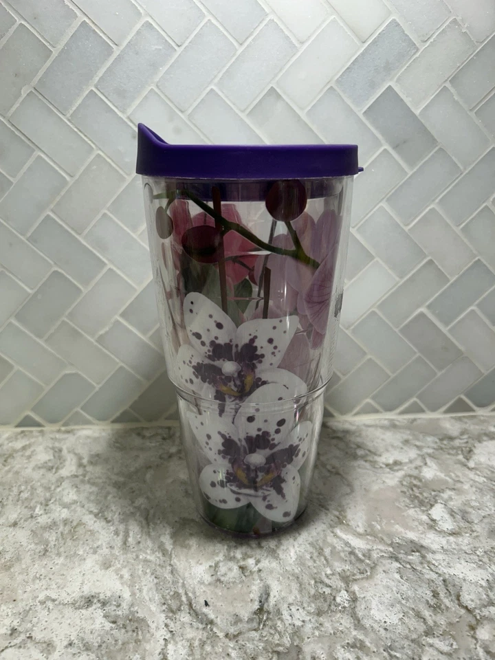 Стакан Tervis 24 унции фиолетовые цветы с крышкой - Изображение 1 из 4