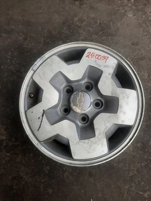 2000-2002 CHEVROLET BLAZER 2 DOOR Wheel 15x7 Aluminum OPT PA3 5 Spoke 12487569 - Image 1 of 4