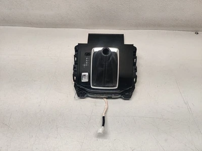 17-25 MAZDA CX-5 CONSOLA CENTRAL DELANTERA PALANCA DE CAMBIOS BISEL CUBIERTA EMBELLECEDOR, LOTE ORIGINAL 3611 Foto 1 de 4