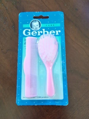 复古 1991 年 Gerber 婴儿粉红色刷梳套装全新卡片 76077  — 第 1/2 张图片