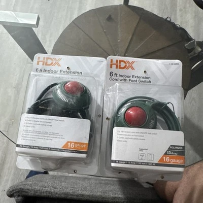 6 ft. 16/2  3-Outlet Extension Cord with Footswitch GREEN/RED Sealed Set 13 Amp - Image 1 of 4