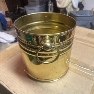 Cubo de latón vintage Bates de Birmingham con asas de anillo hecho en Inglaterra - Imagen 1 de 8