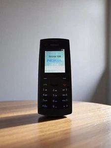 Téléphone portable Nokia vintage sans chargeur - Fonctionnel - Photo 1 sur 3