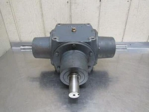 Hub City 0220-59349-800 Gear Reduction Box Speed Reducer Gearbox 1:1 Ratio 132HP - Picture 1 of 10