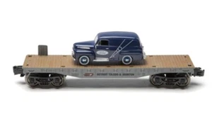 Menards Detroit, Toledo & Ironton O Gauge Flatcar w 1948 Ford Panel Van - Picture 1 of 5
