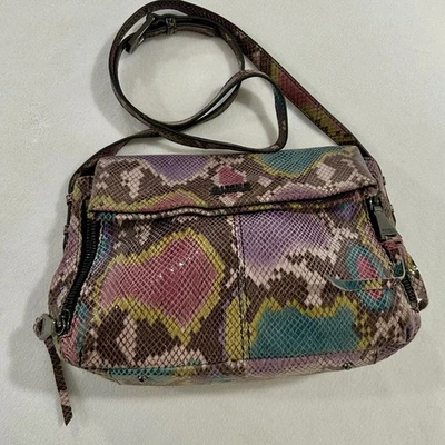 Aimee Kestenberg Bali Estampado de Piel de Serpiente Bandolera Cartera Mujer Bolso de Mano Arco Iris Foto 1 de 4