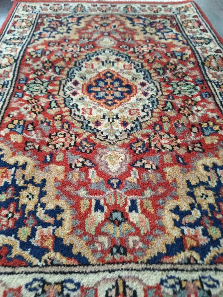 hand knotted wool rug - Image 1 of 3