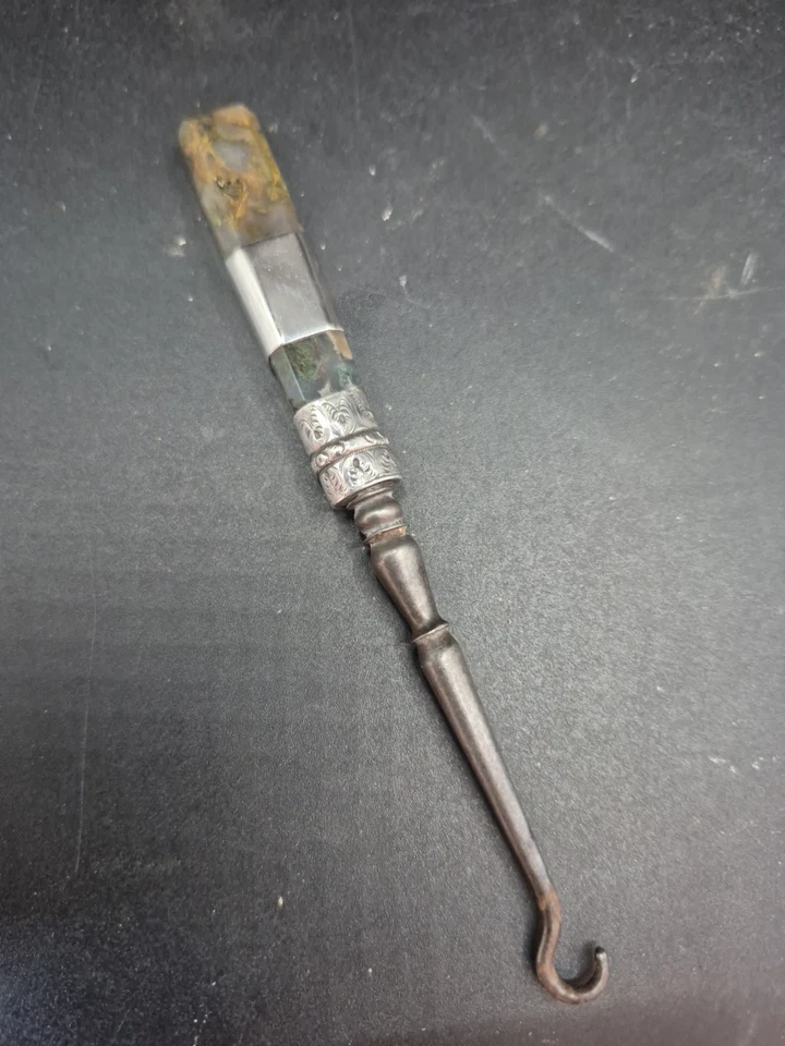 Rare Antique Scottish Sterling Silver Moss Agate Handled Button Hook - Image 1 of 4