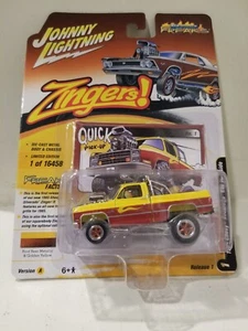 Johnny Lightning 1985 Chevy Silverado C10 Fleetside Zingers! Gelb NEU 💥  - Bild 1 von 2