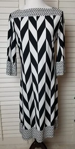 HAANI Career Shift Dress Black/ White Chevron 3/4 Sleeve Boatneck Stretch EUC - Picture 1 of 7
