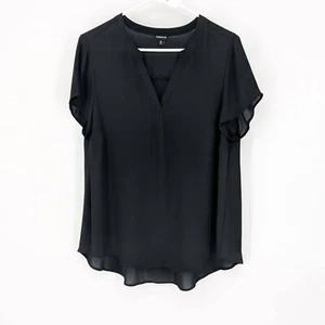 Blusa Torrid Georgette cuello dividido alto-bajo manga corta negra profunda para mujer talla M - Imagen 1 de 5