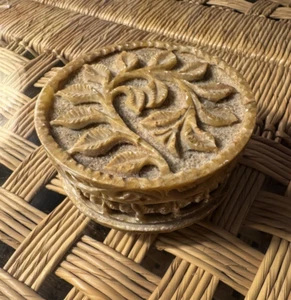 Hand Carved Vintage Soapstone Round Trinket Box - Picture 1 of 10