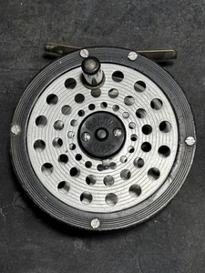 Vintage Martin No. 65 Fresh Water Fly Fishing Reel - made in USA - Picture 1 of 2