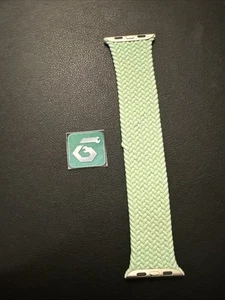 Apple Watch Trenzado Solo Lazo 44 mm (42/45/49) Original OEM Verde Pistacho Talla 4 - Imagen 1 de 7