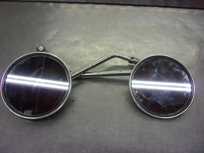 561 A TRIUMPH BONNEVILLE AMERICA 800 2002 OEM SET ESPEJO (DOS) Foto 1 de 4