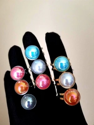 Anéis de pérolas em resina; 14 mm em aço inoxidável e ouro aço inoxidável - 4 cores - Imagem 1 de 4