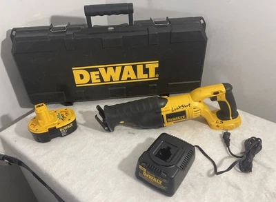SIERRA RECÍPROCA DC385 DEWALT 18V Y 1 BATERÍA Y CARGADOR EN ESTUCHE BUEN ESTADO Foto 1 de 4