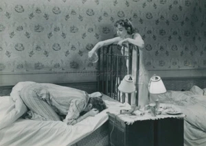 EVA HENNING BIRGER MALMSTEN TÖRST 1949 PHOTO ORIGINAL #2  INGMAR BERGMAN - Picture 1 of 2