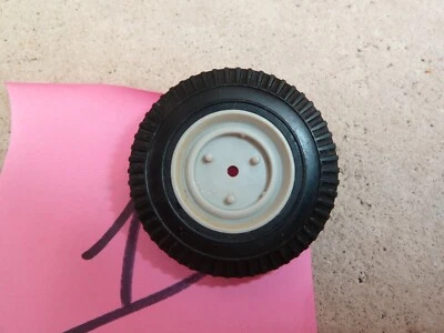 Une roue de secours ou autre pour Méhari Mont-Blanc - Photo 1/2