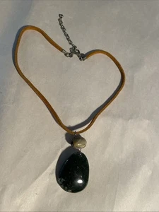 Vintage Suede Stone Necklace Women's Fashion Jewelry Stylish - Picture 1 of 10