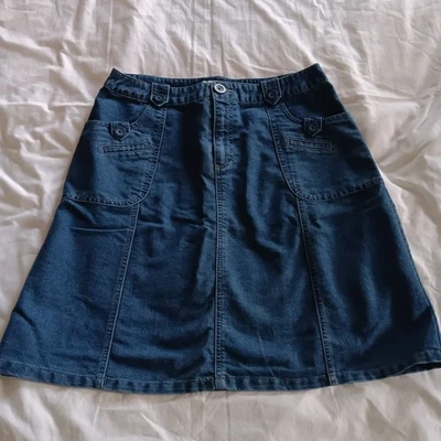 Falda vaquera vaquera, hasta la rodilla, Cherokee, talla 12 Foto 1 de 4