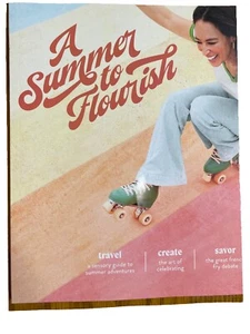 Magnolia Journal Magazine  Summer 2022 A Summer to Flourish  Travel Create Savor - Bild 1 von 12