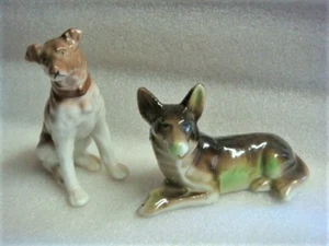 2 VINTAGE JAPAN DOG FIGURES - Picture 1 of 9