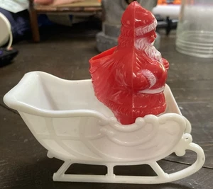 Vintage Irwin Kunststoff rot Weihnachtsmann weiß Schlitten Weihnachten - Bild 1 von 6