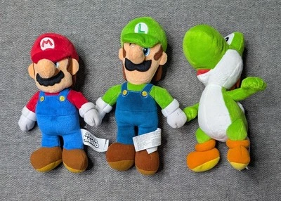 Nintendo 9" Super Mario & Luigi,Yoshi Peluche Jakks Pacific 2021 Lote de 3 Foto 1 de 4