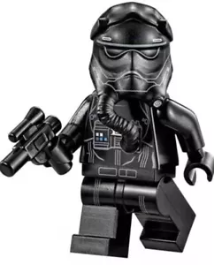 LEGO Star Wars First Order TIE Fighter Pilot Minifigure sw0672 75101 NEW - Picture 1 of 3