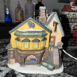 Dept 56 Dickens "The Grapes Inn" Village Edición Coleccionista Ornamento - 1996 - Imagen 1 de 6