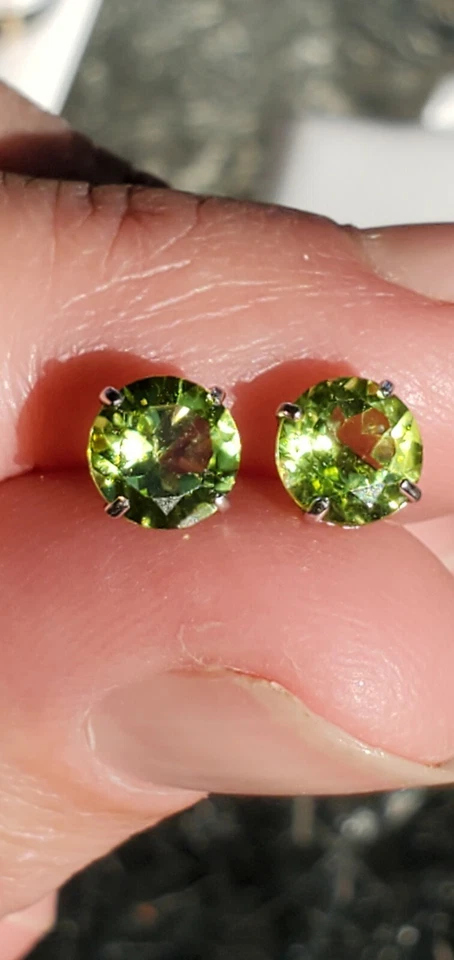 Peridot Labcreated Round Cut Stud Earrings 14kt Solid White Gold  - Image 1 of 4