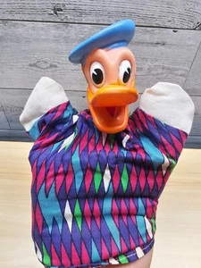 VINTAGE GUND 1960'S DONALD DUCK HAND PUPPET - WALT DISNEY - Picture 1 of 3