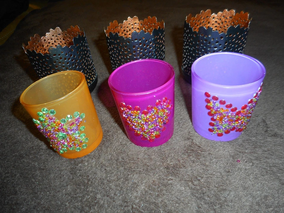 Leuchter Kerzen 6 Stück, Metall, Kupfer, + Glas bunt 8 x 7 + 6,5 x 5,5 Durchmess - Bild 1 von 1