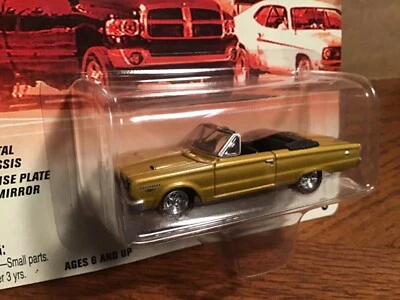 Plymouth GTX 1967 dorado convertible Lightning 1/64 Mopar serie Hemi RR  Foto 1 de 4