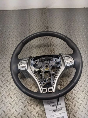 Volante Nissan Altima 2013-2016 con interruptor de control de crucero OEM 1170375 Foto 1 de 4