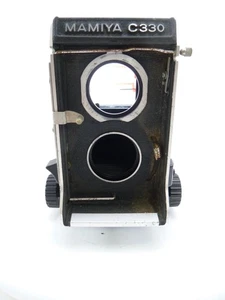 Mamiya C330 Camera Body with focusing screen - Picture 1 of 6