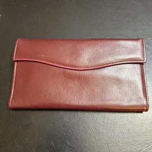 Fantastic! New Old Stock Buxton Burgundy Leather Wallet Clutch Coin Checkbook - Picture 1 of 9
