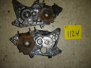 SUZUKI PE250 PE 250 ENGINE CASES RIGHT AND LEFT 1977 1978 1979 - Picture 1 of 5