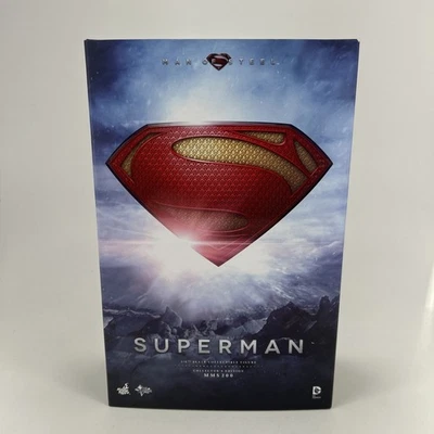 Figura Man of Steel Superman escala 1/6 de Hot Toys Man of Steel MMS 200 Foto 1 de 4