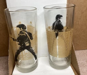 2 ELVIS Rockin By The Graceland Gate Cocktail Glass Art By Joe Petruccio Vtg. - Picture 1 of 6