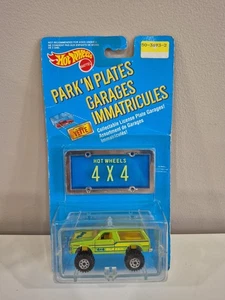 Hotwheels Blackwall Blazer 4X4 Park'n Plates International Creased Card A29 - Picture 1 of 2