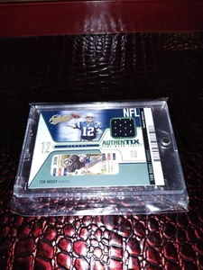 2004 Fleer Tom Brady Authentix Game Worn Jersey SP /275 - Picture 1 of 14